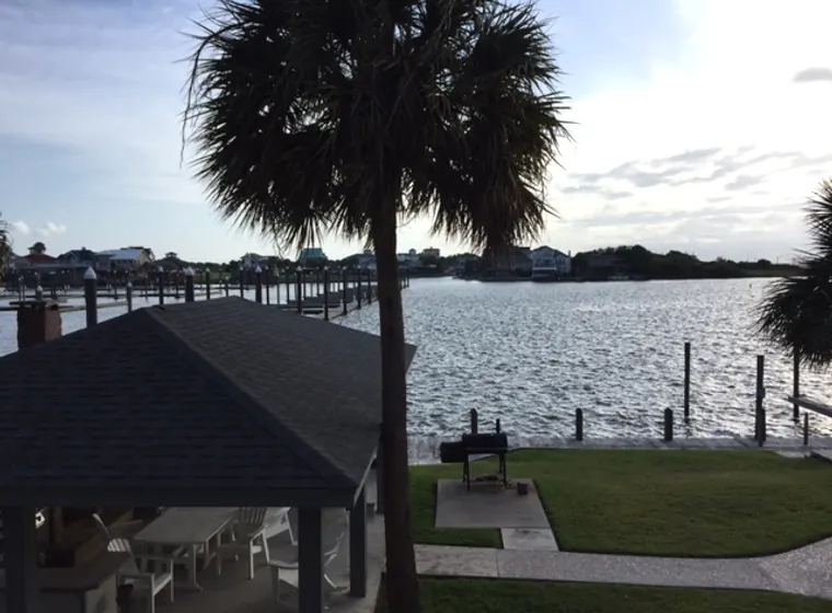 Pleasure Island Condo 105